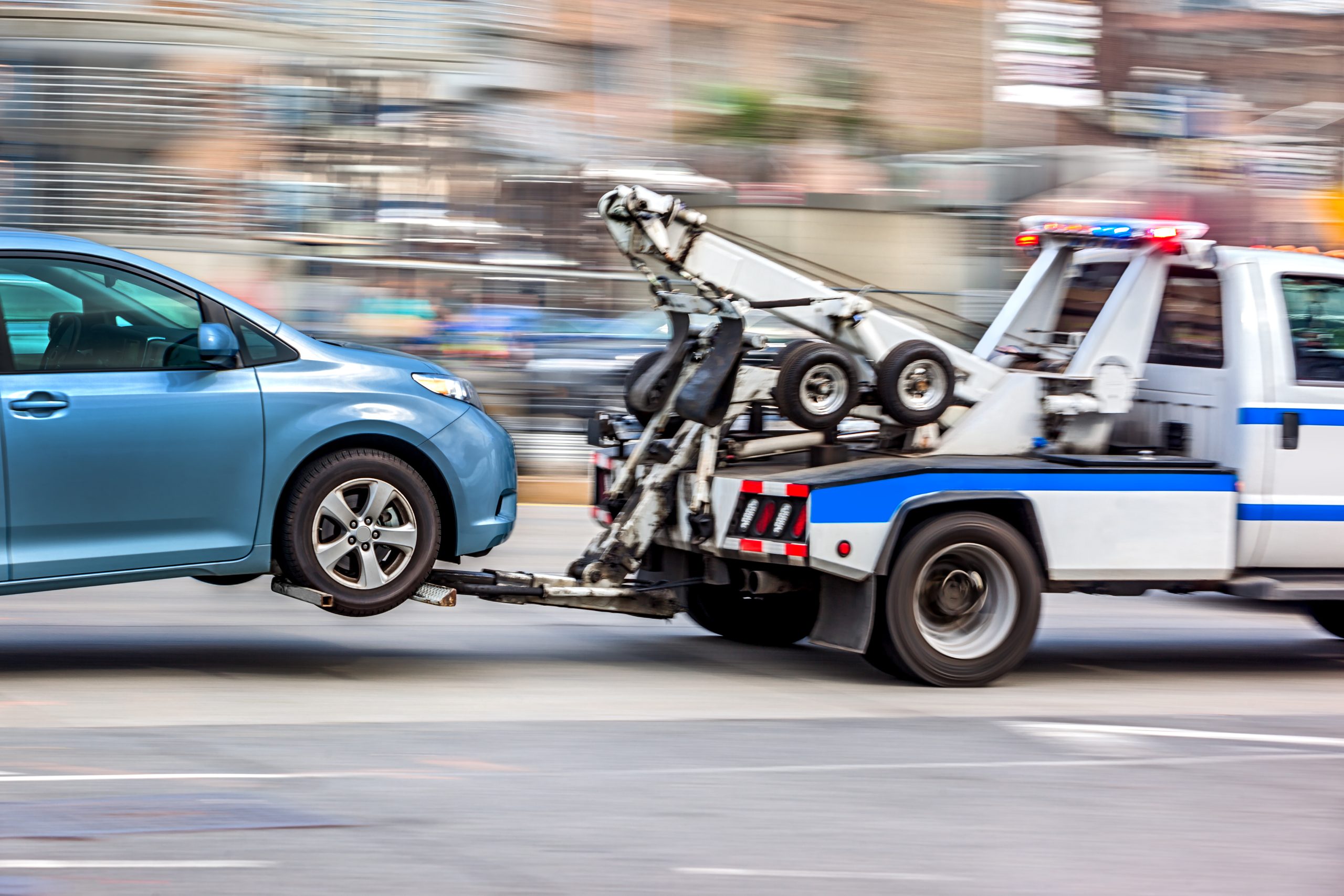 Assistance Anytime, Anywhere: The Importance of 24-Hour Towing Services